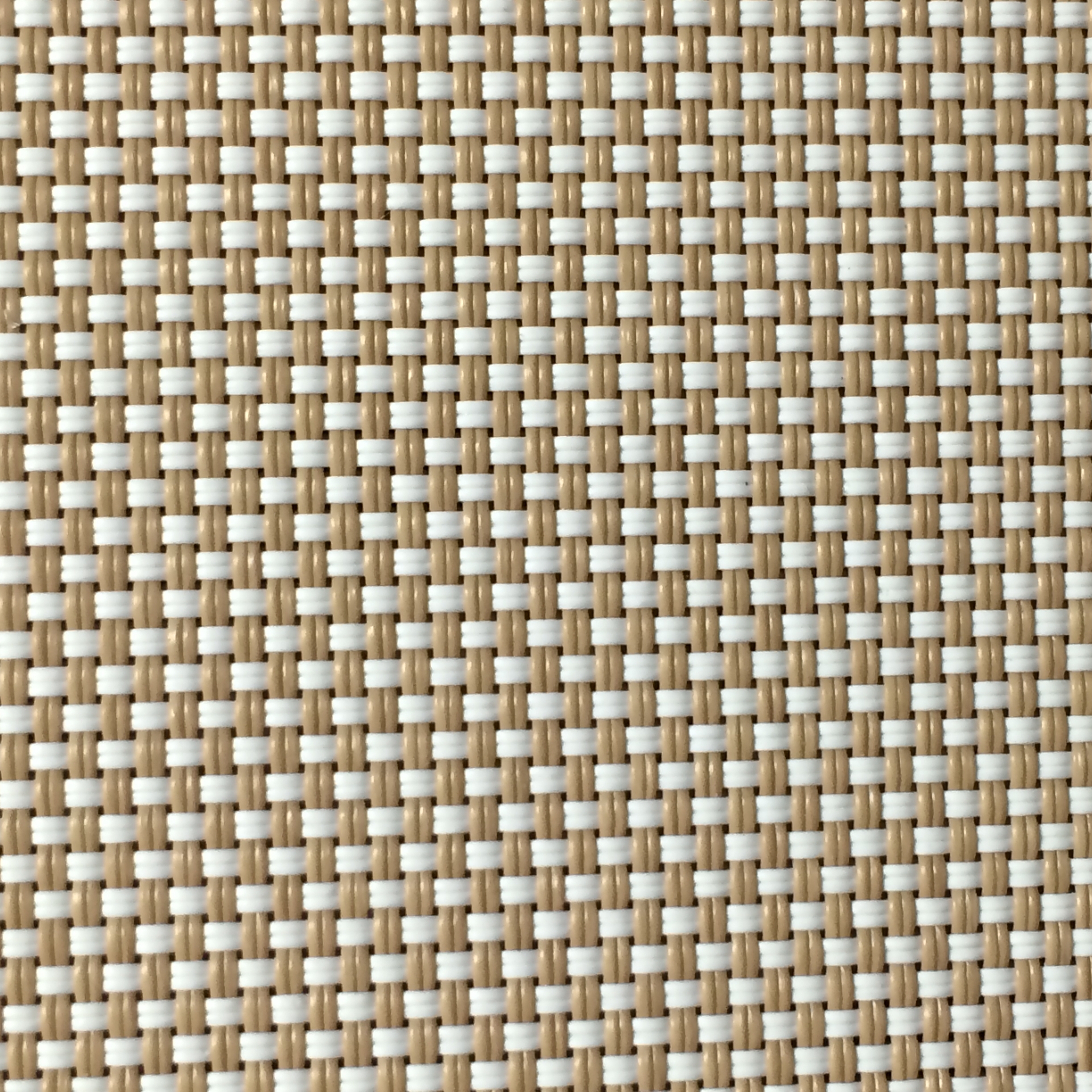 002 White/Sand